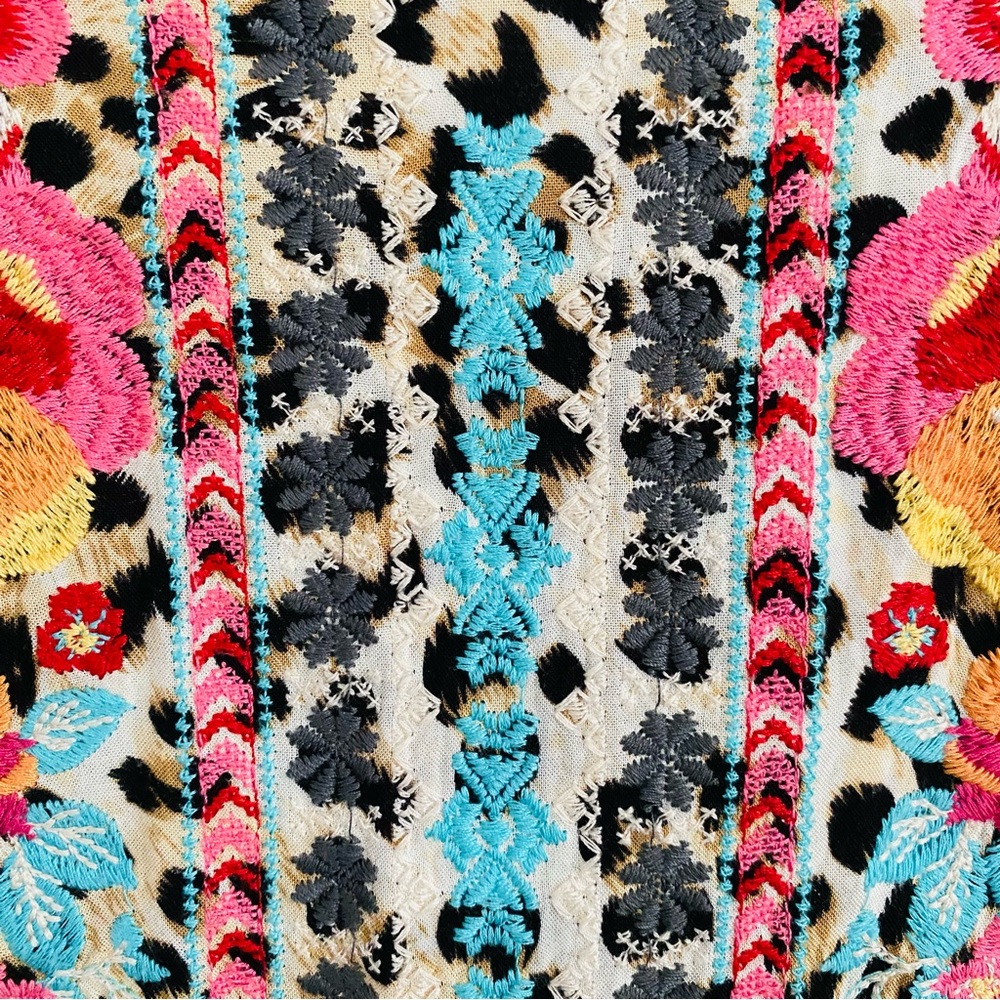 Savanna Jane Boho Colorful Floral‎ Embroidered Leopard Animal Print Blouse Small - Picture 8 of 11